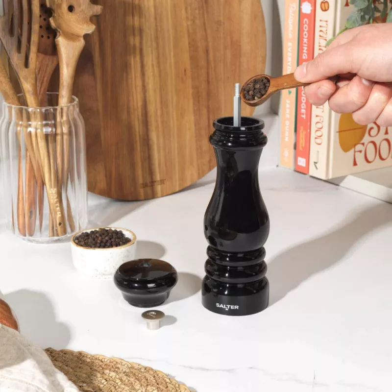 Salt and pepper mill Salter BW13676EU7 Black — manual spice grinder, adjustable grind