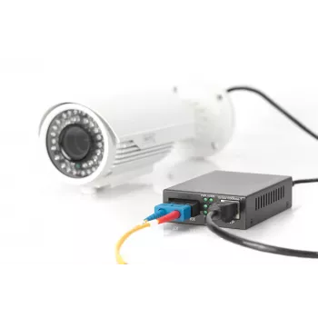 Digitus Gigabit PoE media converter, RJ45 / SC, MM, PSE