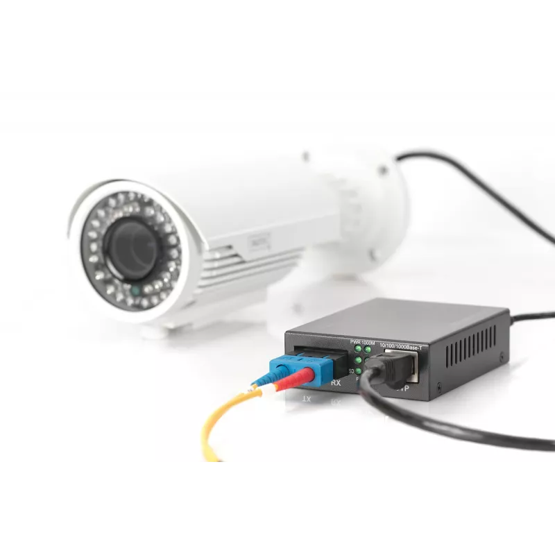 Digitus Gigabit PoE media converter, RJ45 / SC, MM, PSE