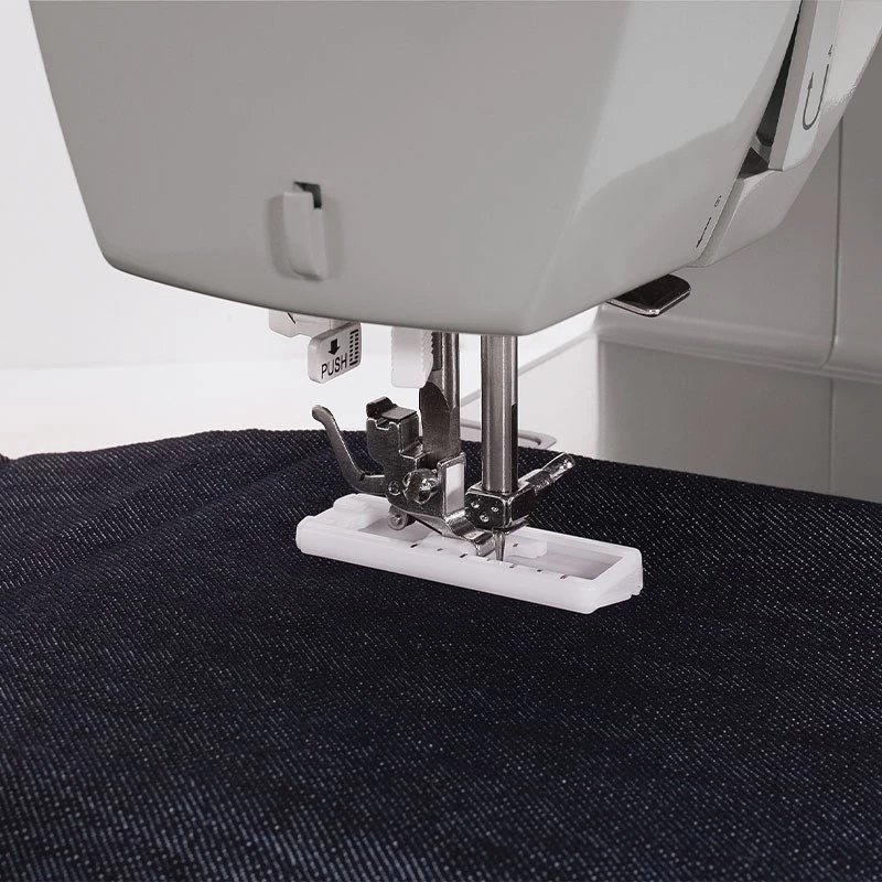 Sewing machine | Singer | SMC 4411 | Number of stitches 11 | Silver