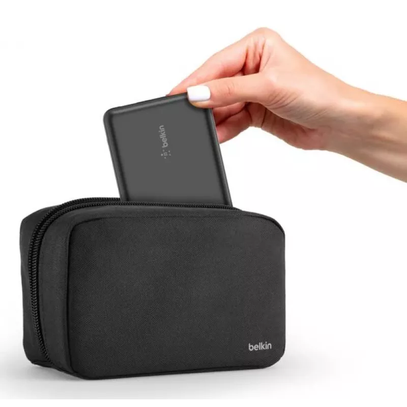 Belkin BoostCharge - Powerbank + AC-Power Supply - 20000 mAh - PD - 3 Output Ports (24 pin USB-C, 2 x USB)