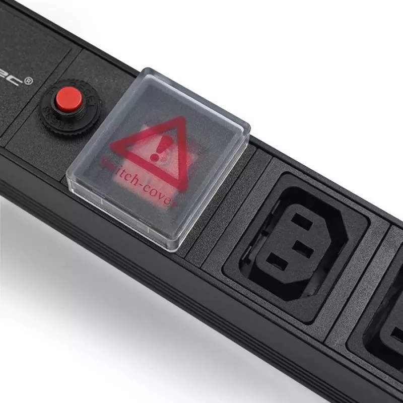 Qoltec 53998 Power strip for RACK 19 | 1U | 10A | PDU | 8xIEC C13 | 2m