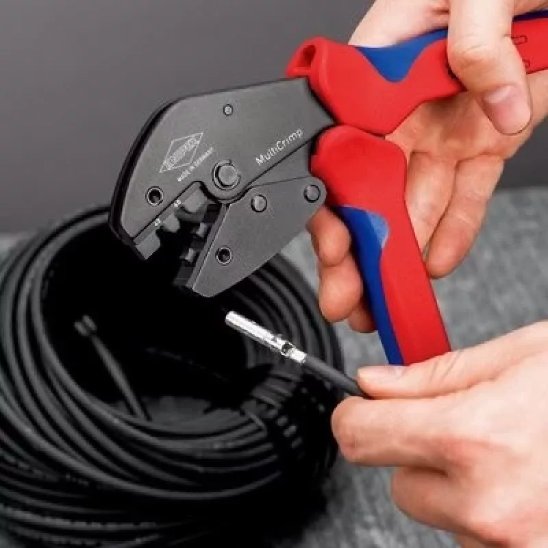 Crimping tool Knipex 97 33 03 MultiCrimp for PV connectors MC4 and MC4 EVO2
