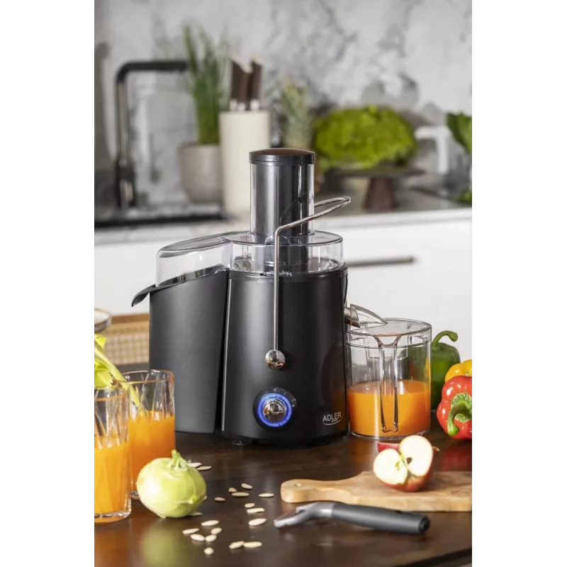 Centrifugal juicer Adler AD 4127 — 1000 W, black, juice container, 3.9 kg