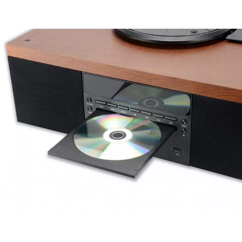 Turntable AKAI ATT-14BT with Bluetooth, belt-drive, built-in phono preamp, USB output