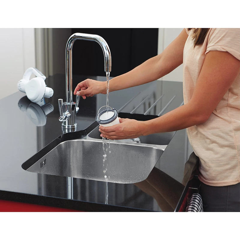 Black & Decker PV1820L-QW Handheld Vacuum