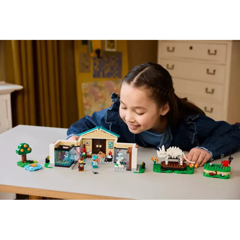 LEGO ANIMAL CROSSING 77056 Blathers's Museum Collection