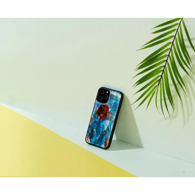 iKins protective phone case for Apple iPhone 12 / 12 Pro — children's beach design