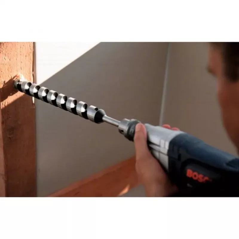 Corded drill Bosch 0 601 049 603 — 550 RPM, 550 W input, 285 W output, 4 cm wood, 1.3 cm steel, 2.1 kg