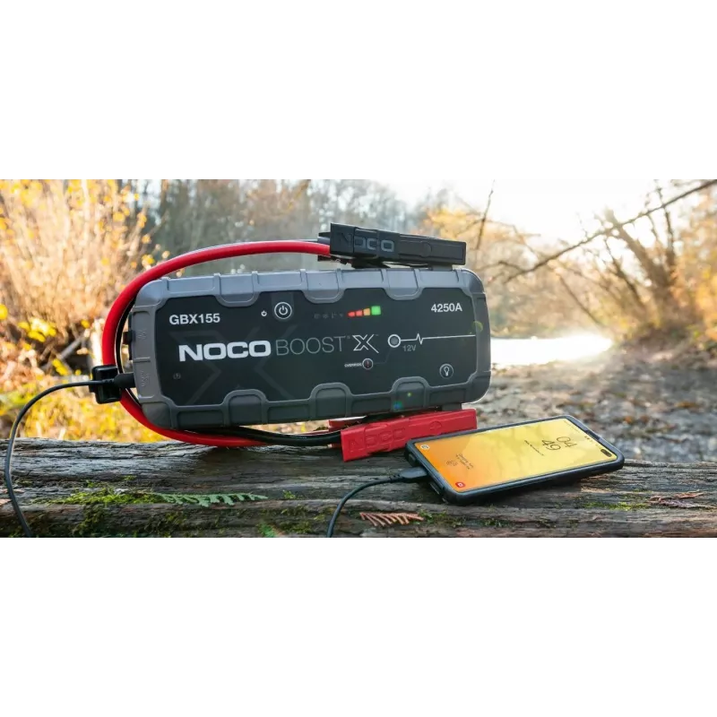 Vehicle jump starter NOCO GBX155, 4250 A output, 99 Wh Li‑Ion, 60 W charging, IP65, built‑in 500 lm LED flashlight