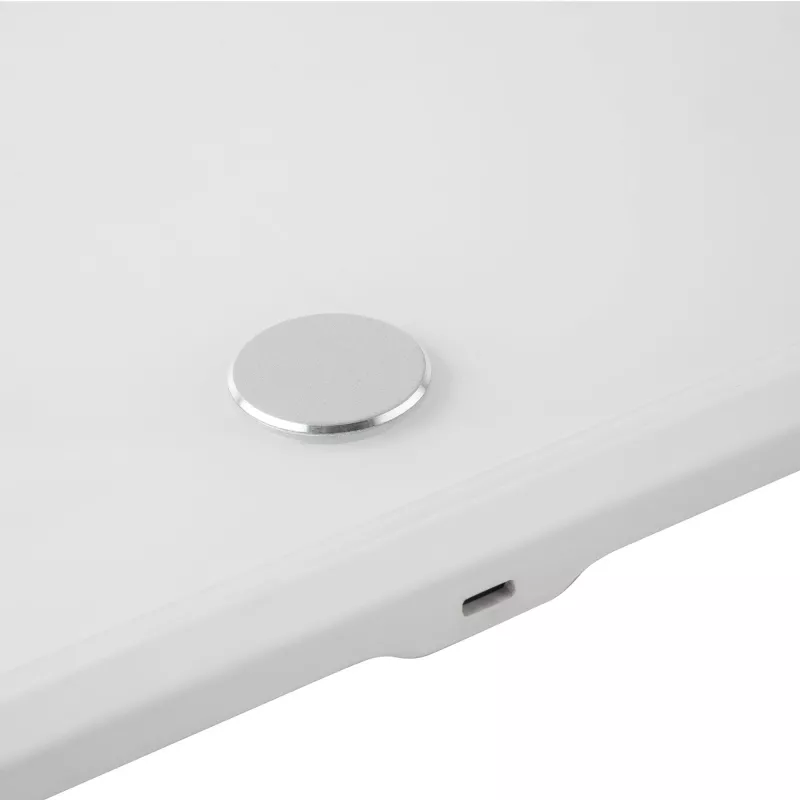 Jata kitchen scale HBAS2501 — compact digital food scale for home use