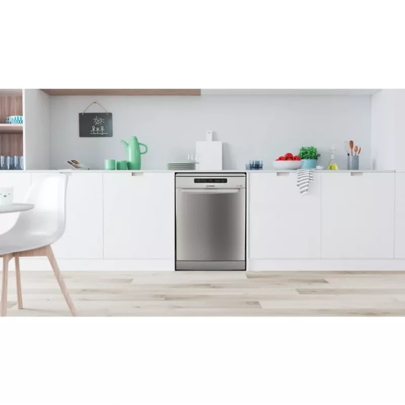 Indesit D2F HD624 AS dishwasher Freestanding 14 place settings