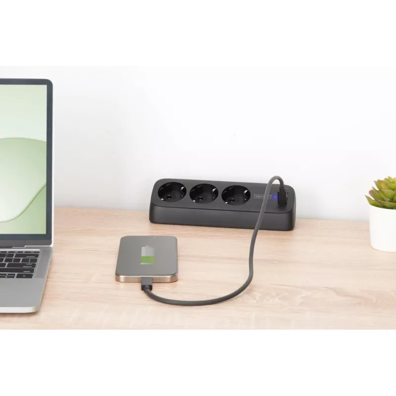 Power strip DIGITUS 3-way with 2×USB-A & 1×USB-C, 3 AC outlets Type E/F, 1.5 m cable, black