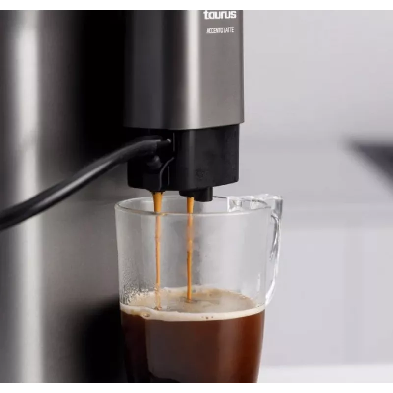 Espresso machine Taurus Accento Latte fully-automatic, built-in grinder, 1.5 L water tank, coffee beans input