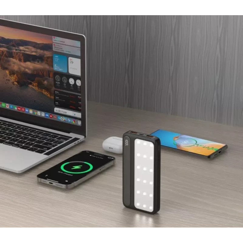 Powerbank P10 LCDPD 10,000mAh LAMP
