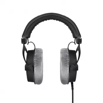Studio headphones Beyerdynamic DT 990 PRO 250 Ω — closed circumaural, wired, 3 m cable, 96 dB, 5–35 kHz