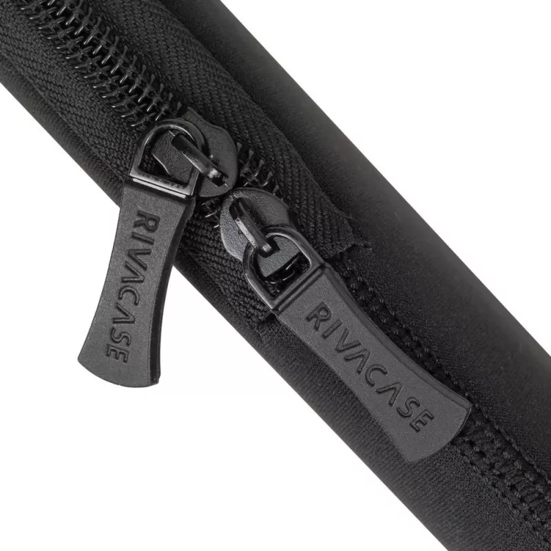 Sleeve case Rivacase 5226B 39.6 cm 15.6 inch Black