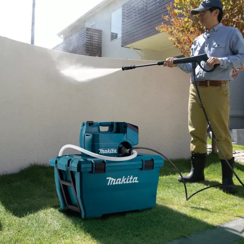 MAKITA 2x18V 80BAR Pressure Washer DHW080ZK