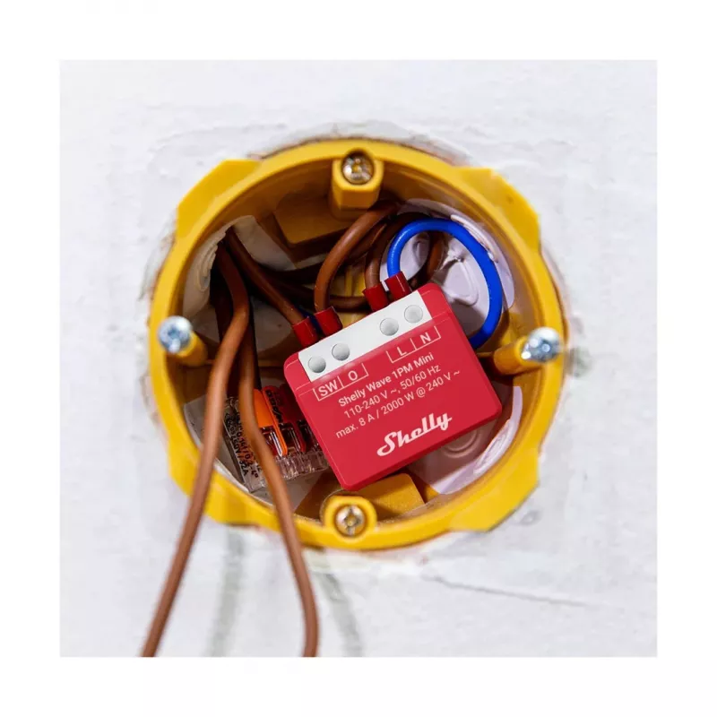 In-wall smart relay Shelly 1PM — single-channel Z-Wave mini switch, 110–240V, 8A, 2000W, 868.4 MHz