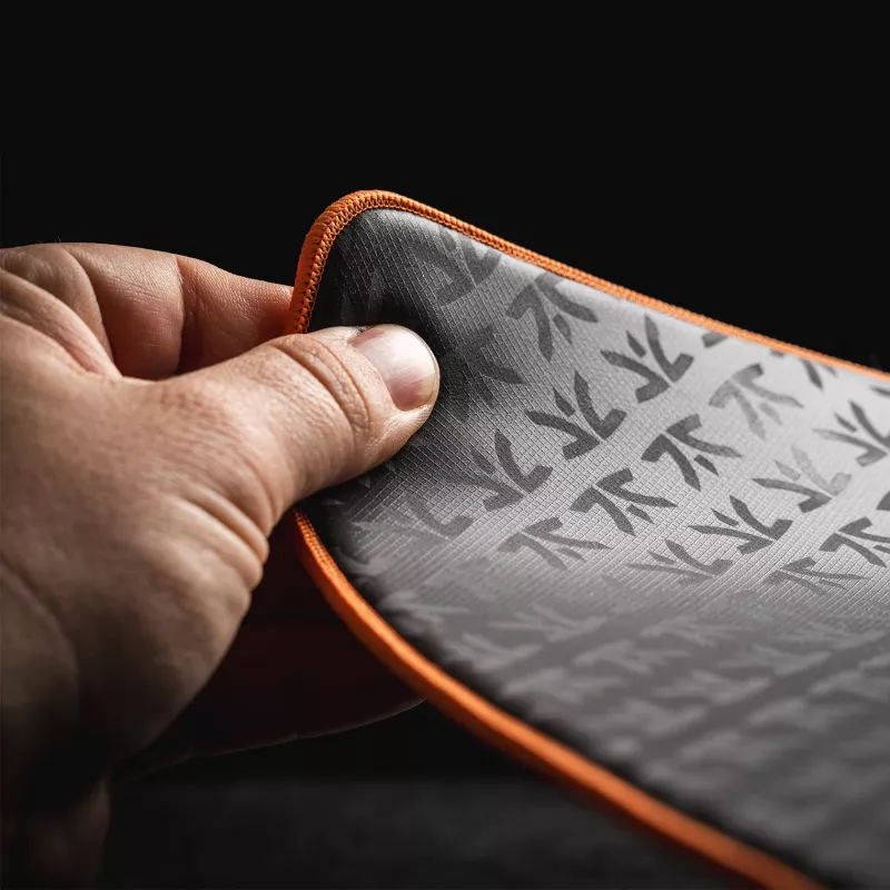 Fnatic DASH2 MAX Gaming mouse pad Orange