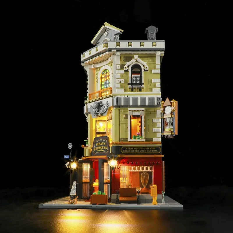 Lumibricks Antique Shop Building Set