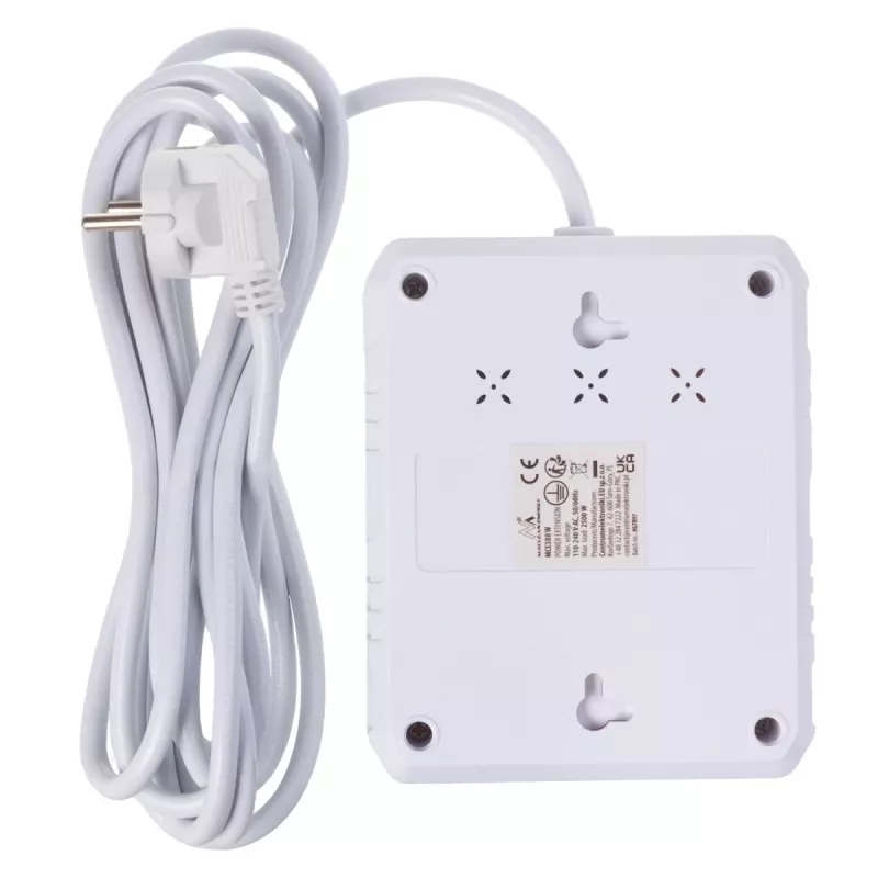 Power strip MACLEAN MCE388 W — 2 sockets, 3×USB, 110–240V, 2500W, 3 m cable, white