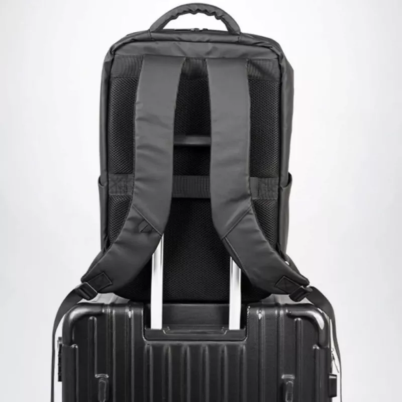 Backpack Vention KRRB0 KRR 20L — 20 L compact city and travel backpack, fits 15.6 inch laptop, water-resistant