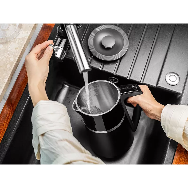 Electric kettle LAFE 1.7L 2200W black