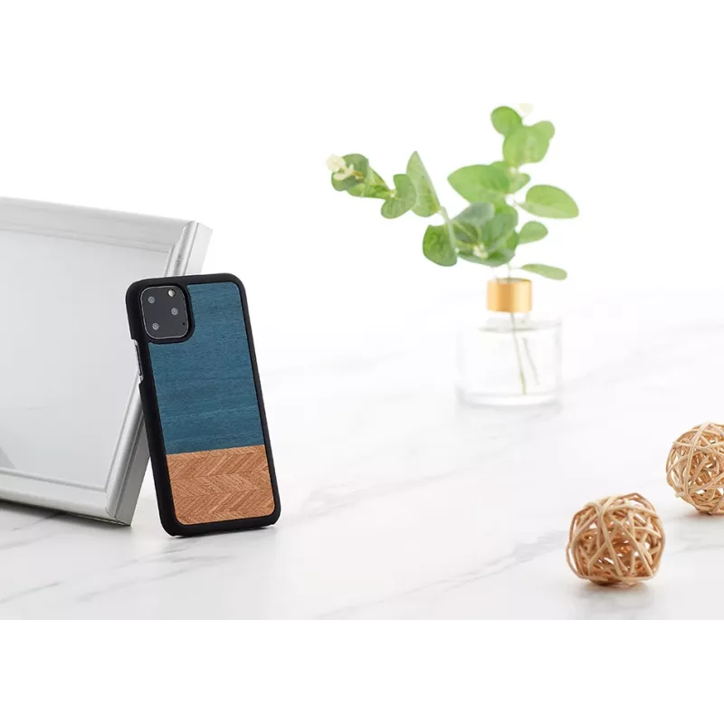 Smartphone case man and wood for iPhone 11 Pro — denim black