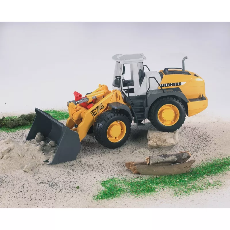 Liebherr L574 Articulated Road Loader