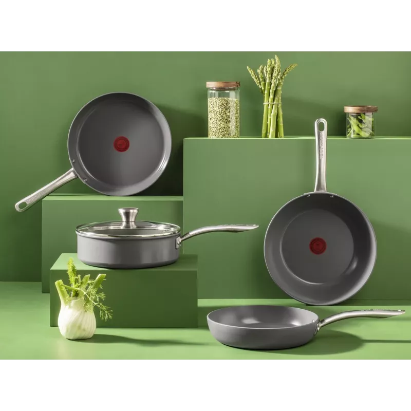Frypan Tefal Renewal C4260443 24 cm — aluminium, ceramic non-stick, induction compatible, Thermo-Spot