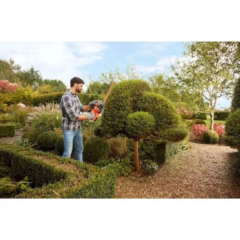 Hedge Trimmer Black & Decker BEHT201-QS