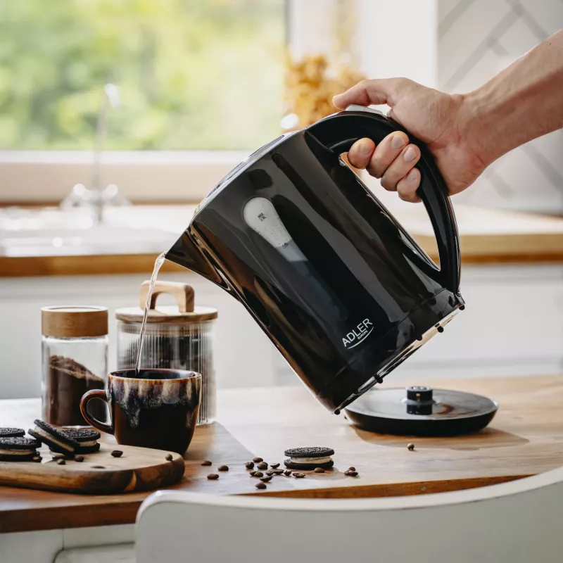 Adler Kettle | AD 1244 | Electric | 1850 W | 2.5 L | Plastic | 360° rotational base | Black