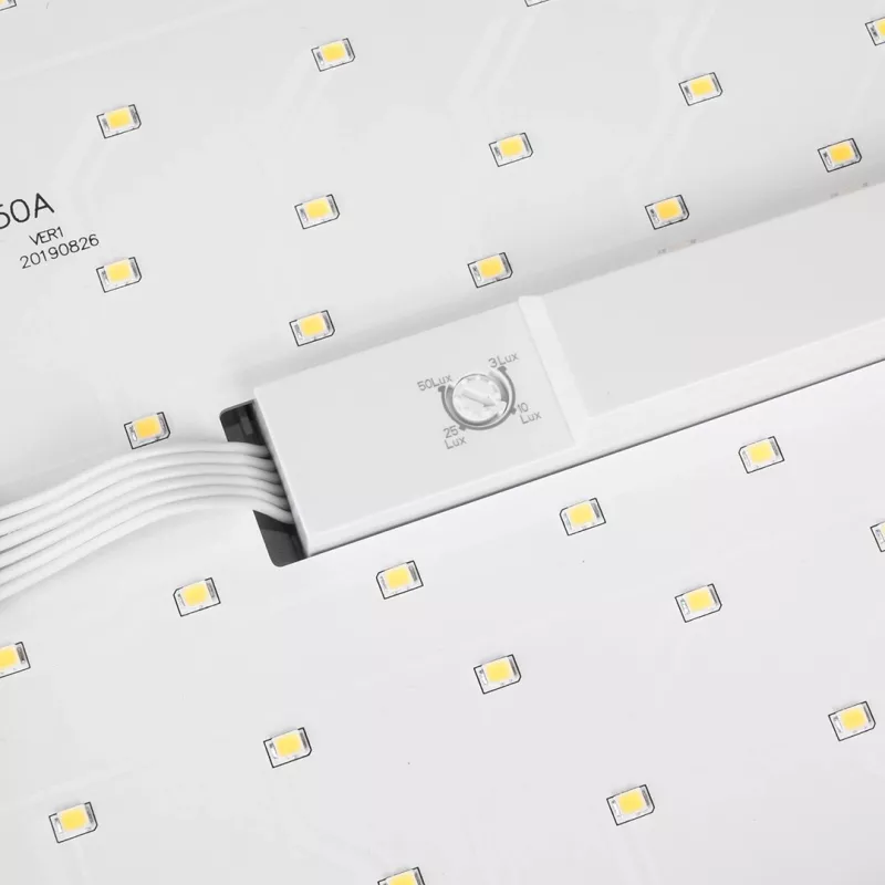 LED table lamp MACLEAN MCE292W with motion sensor, 950 lm, white