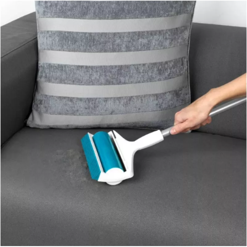 Pet hair remover Beldray LA072573EU7 lightweight handheld tool for removing pet hair from fabrics and upholstery