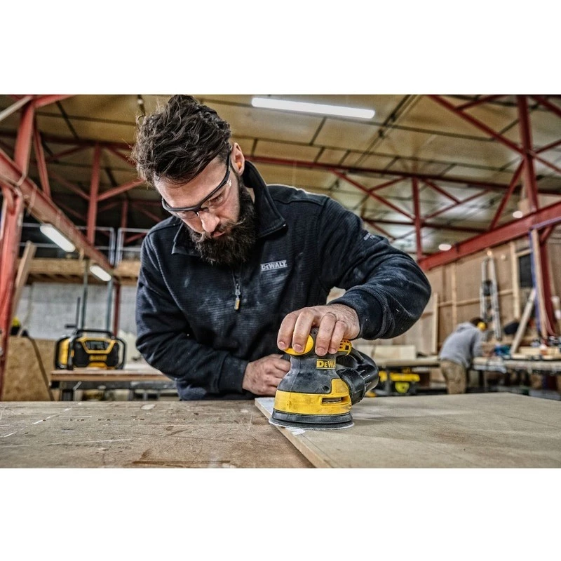 Orbital sander DeWalt DWE6423-QS, 280 W, 8,000–12,000 OPM, 2.6 mm orbit, 1.28 kg