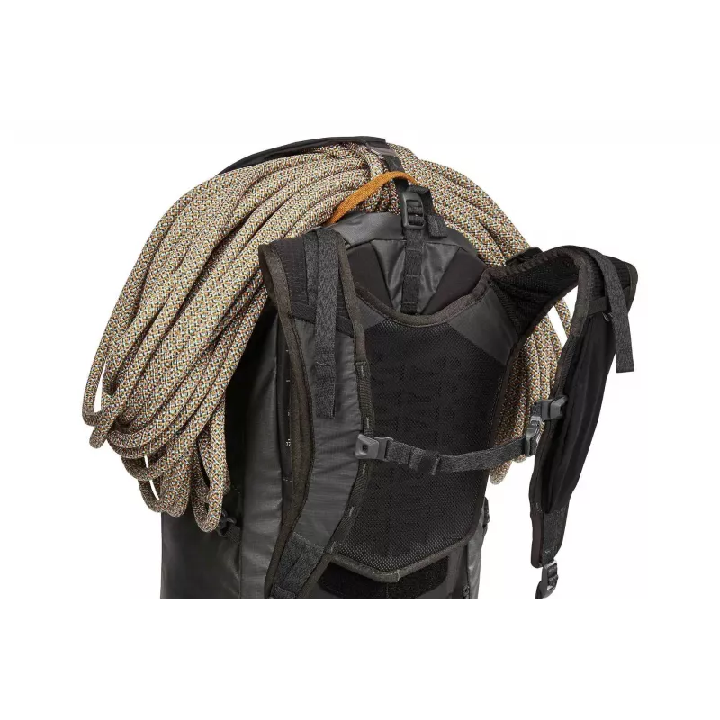Thule | Stir, 35L | Men's Hiking Backpack | Wood Thrush