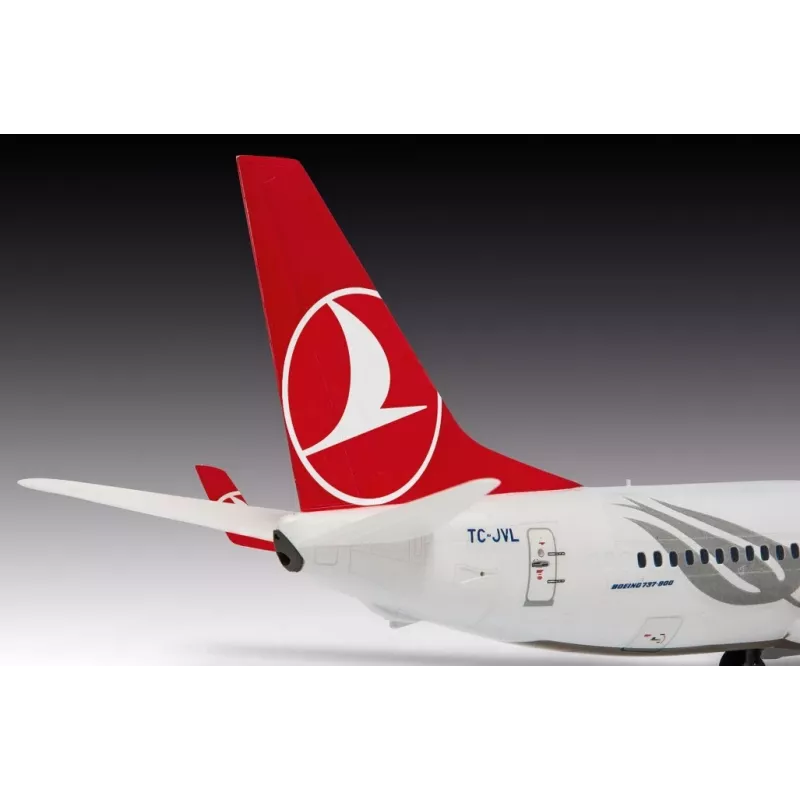 Plastic Model Aircraft REVELL Boeing 737-800 Turkish Air 1:144 scale