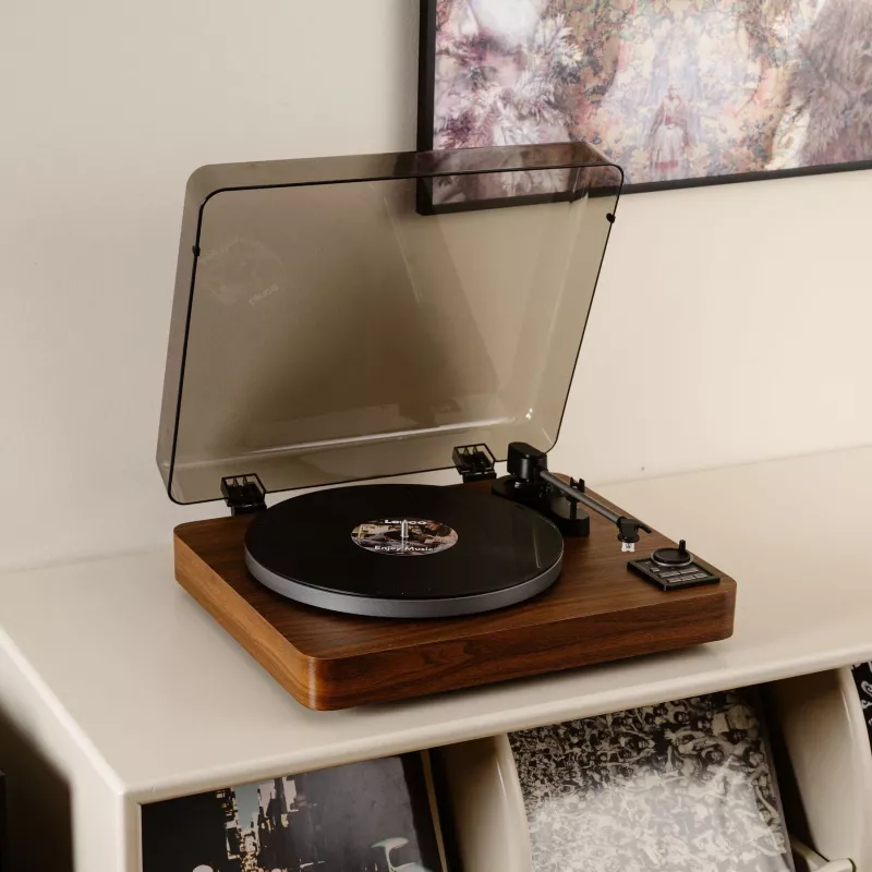 Turntable Lenco LBTA-165 wood with Bluetooth connectivity