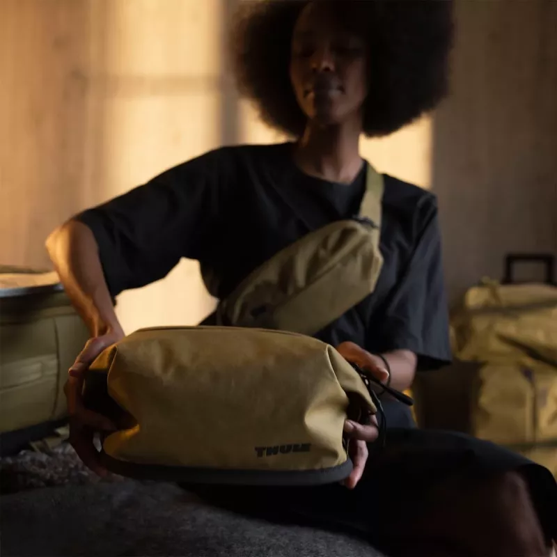 Thule Aion | Toiletry Bag | Nutria | Waterproof