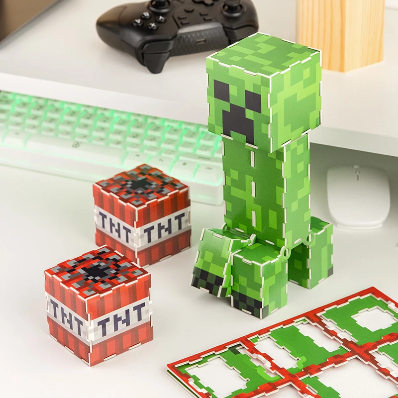 Construction kit Paladone Minecraft Creeper – buildable Creeper figure set