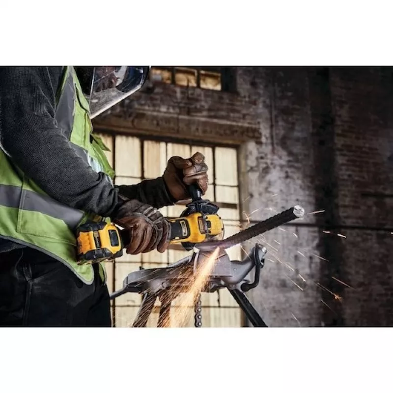 DeWalt DCG409VS 18v XR Cordless Flexvolt Advantage Angle Grinder 125mm