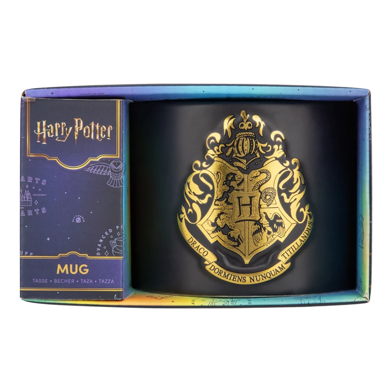 Ceramic mug Paladone Hogwarts Crest Embossed mug – embossed Hogwarts crest design, standard 330–400 ml capacity