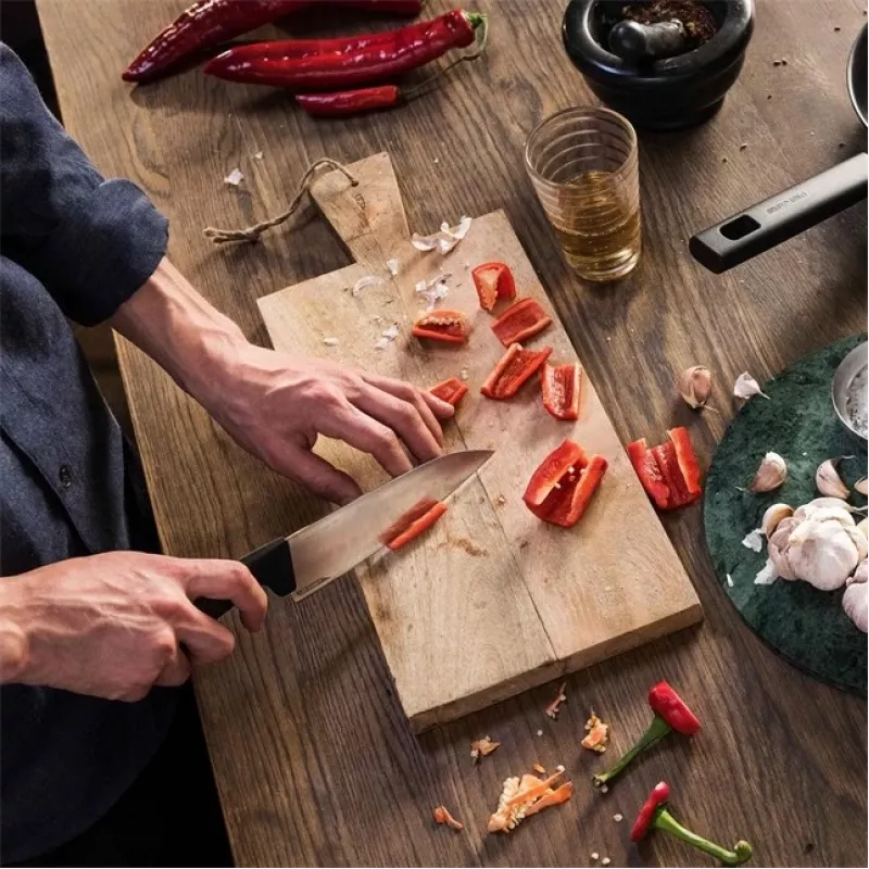 Chef's knife Fiskars 1051748