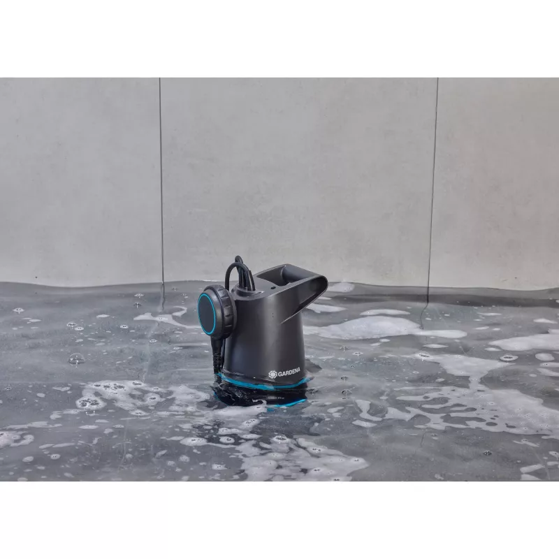 Submersible pump GARDENA 09018-47 — 550 W motor for water removal and transfer