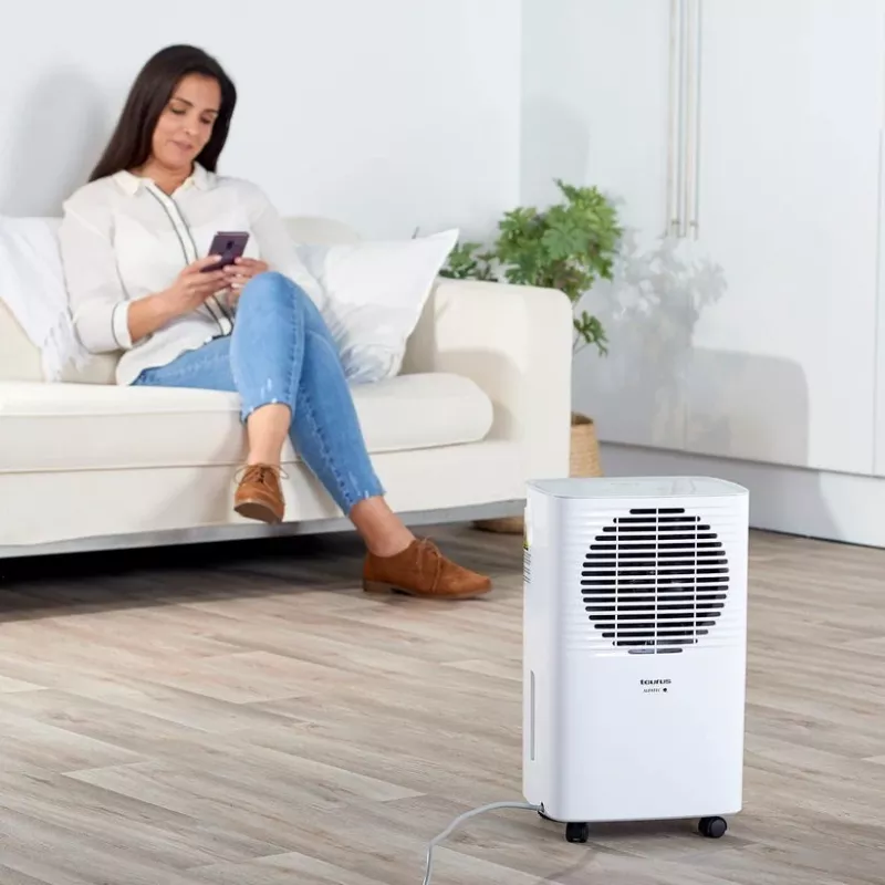 Dehumidifier Taurus DH1201 — 2.5 L tank, 90 m³/h, 210 W, 43 dB, R290