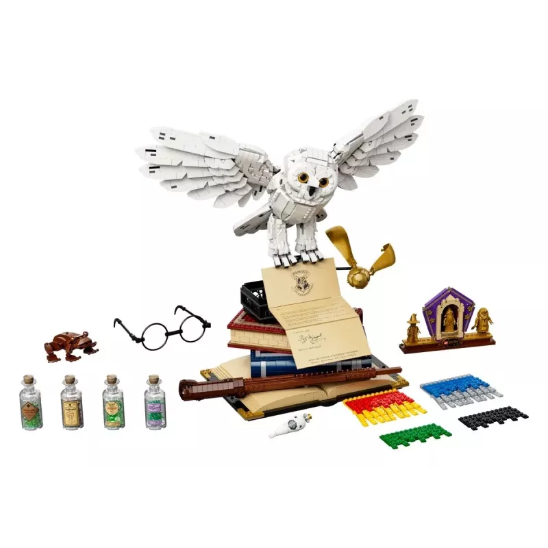 LEGO Hogwarts Icons Collectors Edition 76391 — 3010 pieces, 3 minifigures, 18+