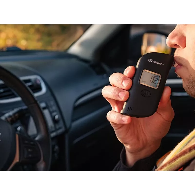 Tracer BreathEZ-1 Semiconductor Breathalyser, Black
