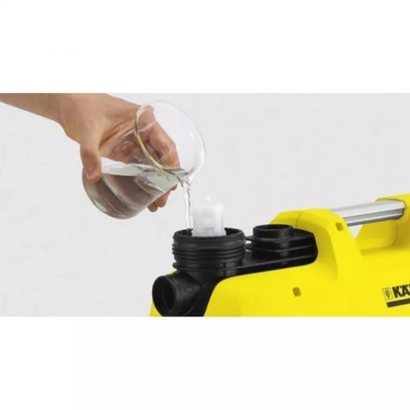 Kärcher 1.645-353.0 Garden Tool 3300 L Black