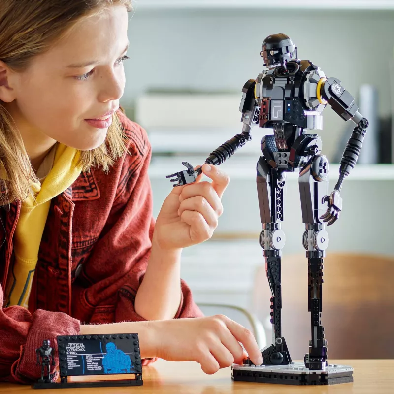 Buildable figure LEGO Star Wars Security Droid K-2SO 75434 — 845 pieces, 410 mm height, age 10+